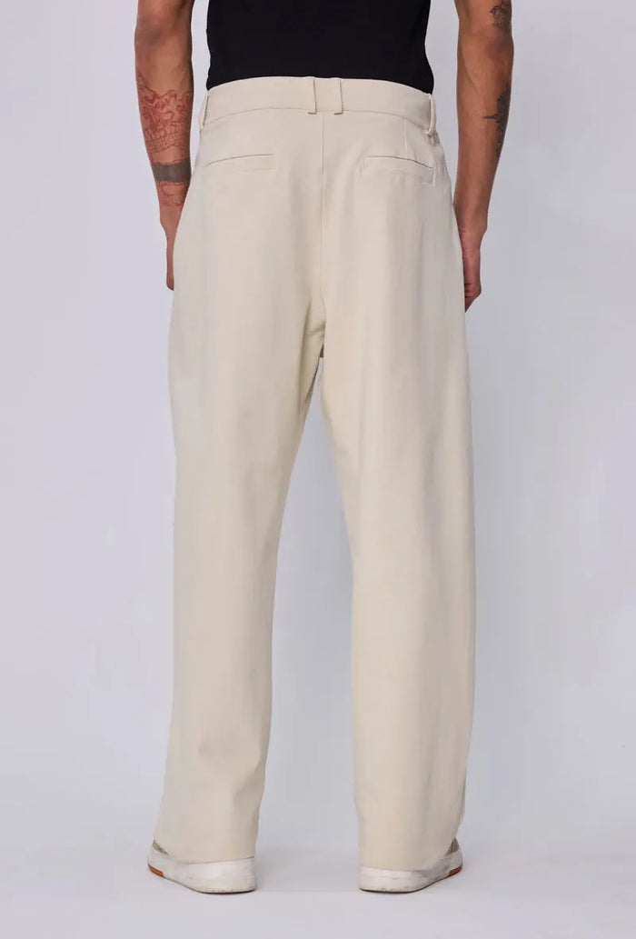 Pantalon Homme coupe fluide à pinces – esprit casual premium bonhomme